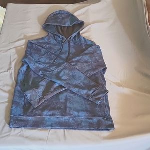 Women's Lululemon athletic training hoodie